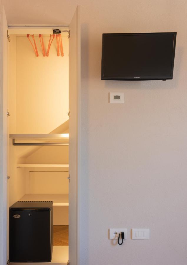 Ca Piodee Bed & Breakfast Faggeto Lario Bagian luar foto